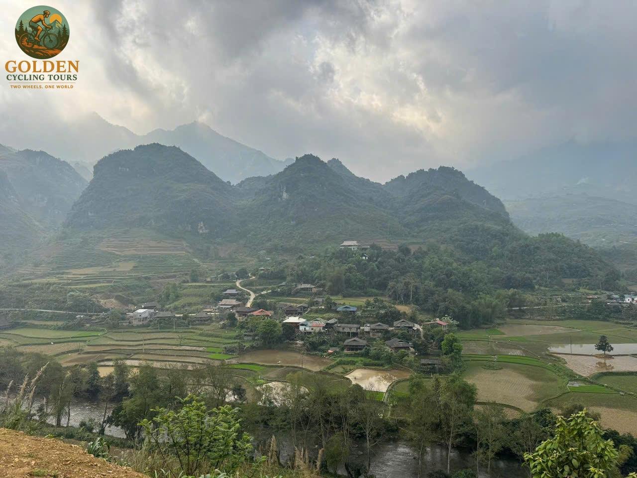 15-Day North Vietnam Cycling Tour: Hanoi, Sa Pa, Ha Giang & Ba Be